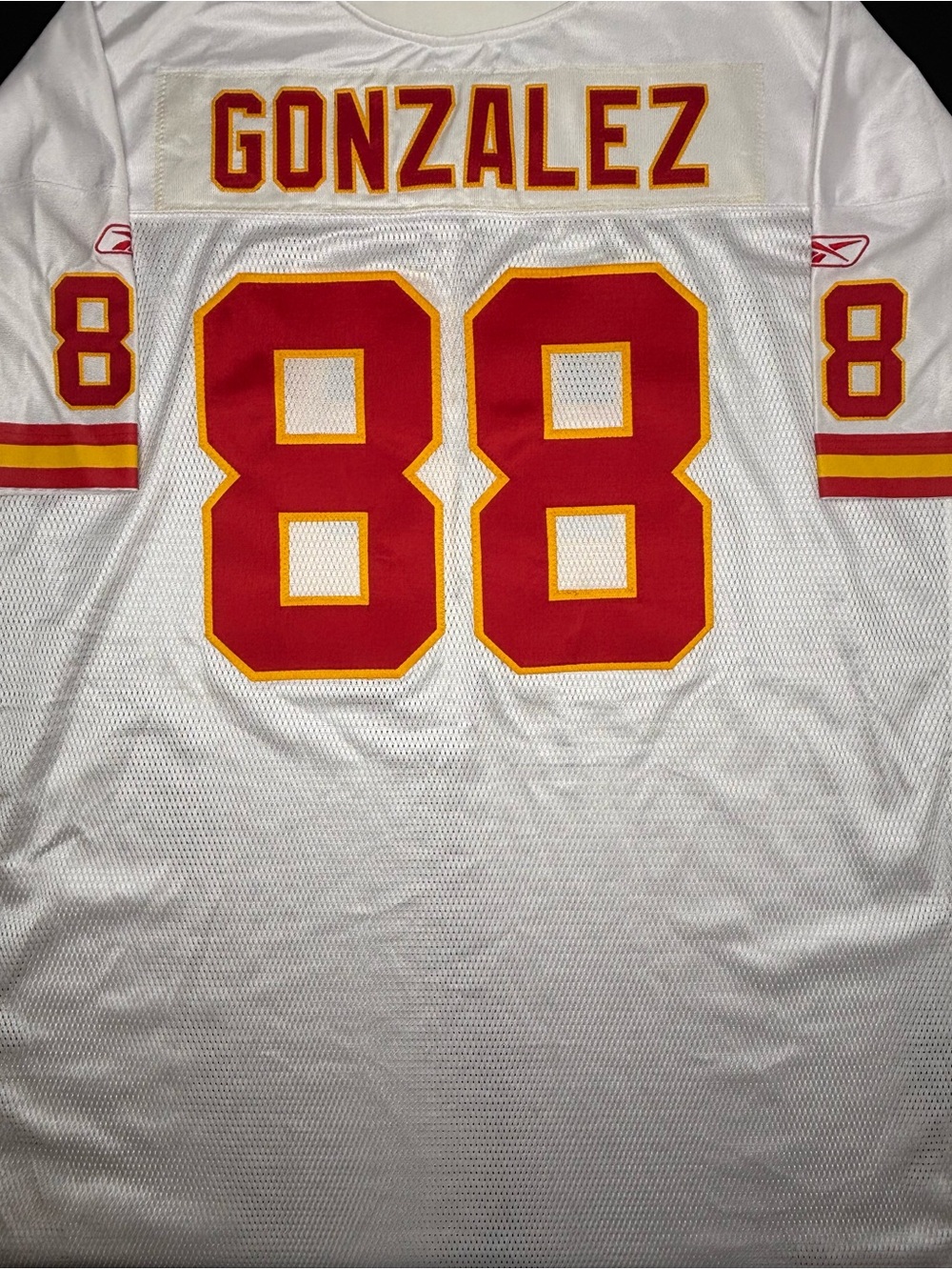 TONY GONZALEZ #88 Authentic Reebok KANSAS CITY CHIEFS  White Jersey Size 60 NFL